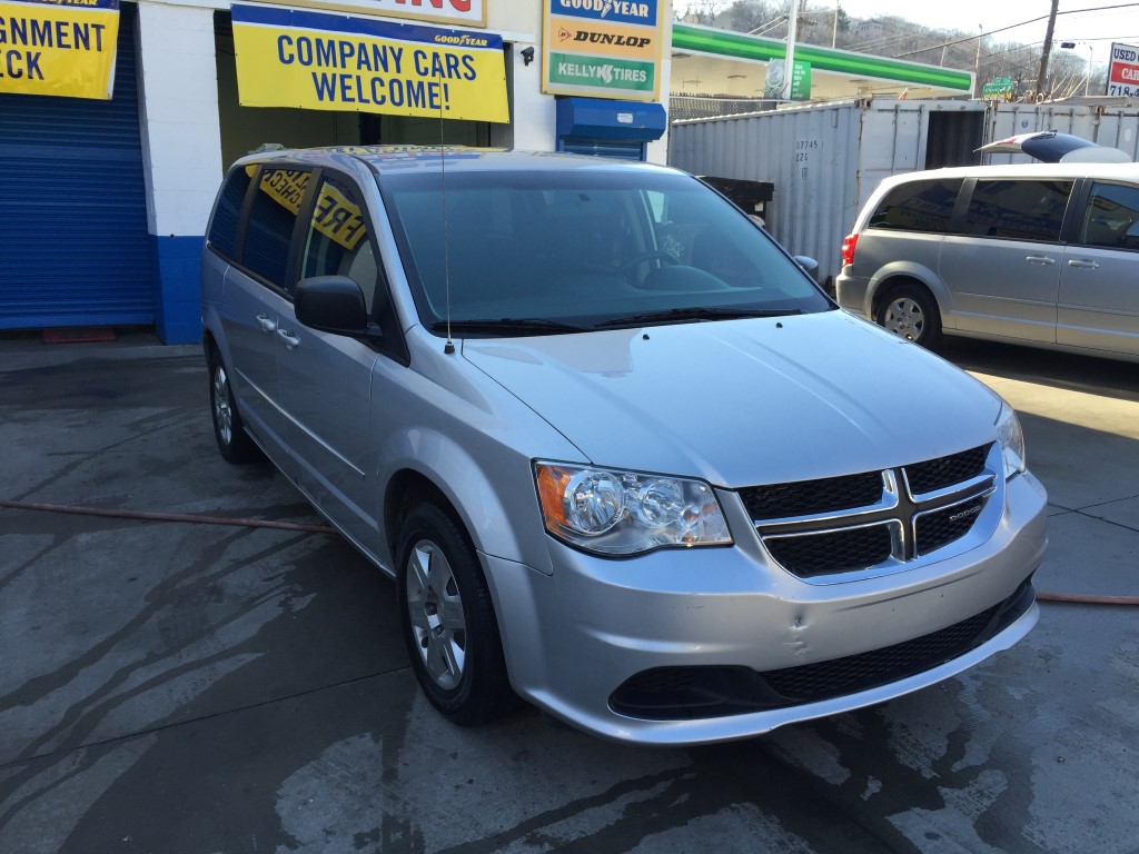 Used - Dodge Grand Caravan Minivan for sale in Staten Island NY