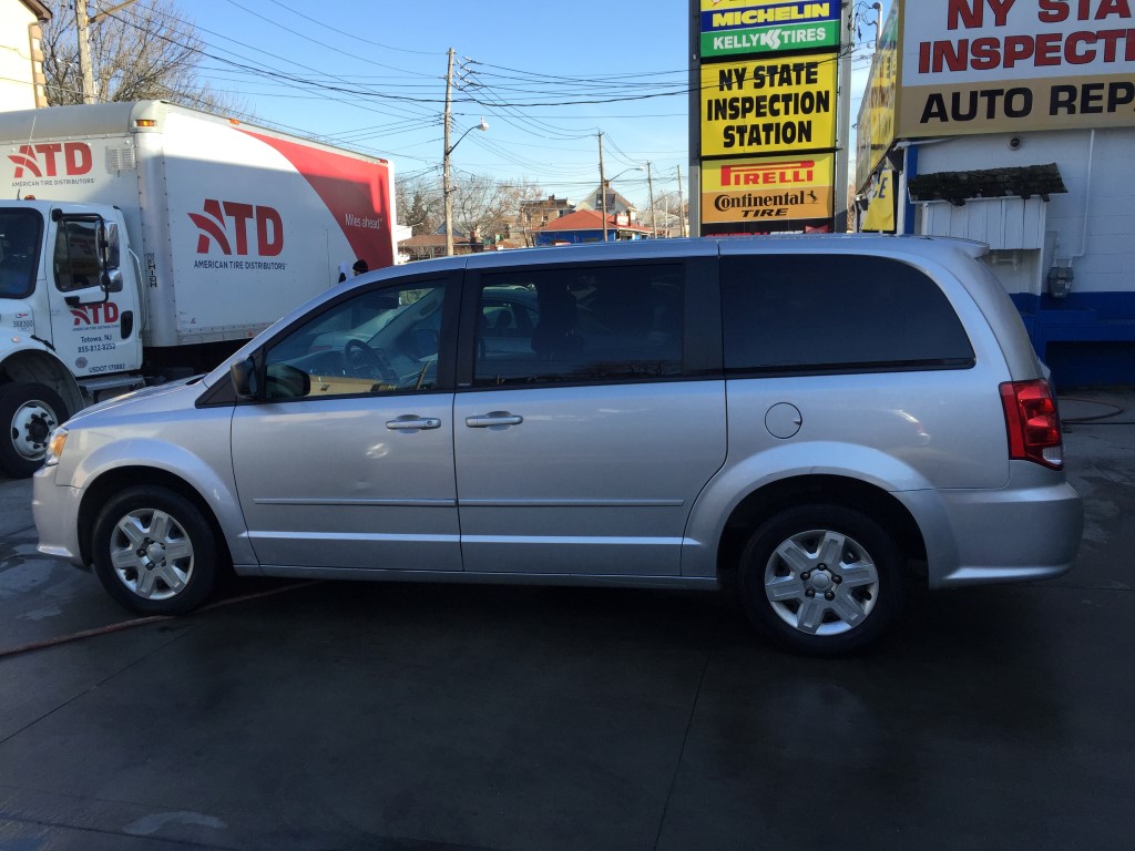 Used - Dodge Grand Caravan Minivan for sale in Staten Island NY