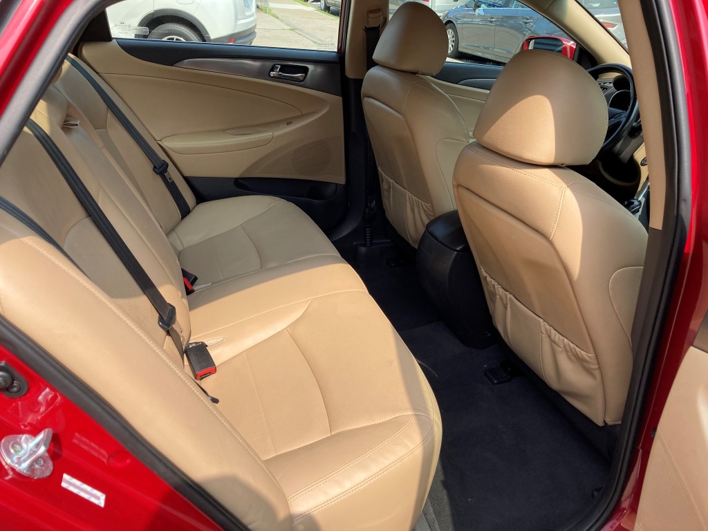 Used - Hyundai Sonata Hybrid Limited Sedan for sale in Staten Island NY