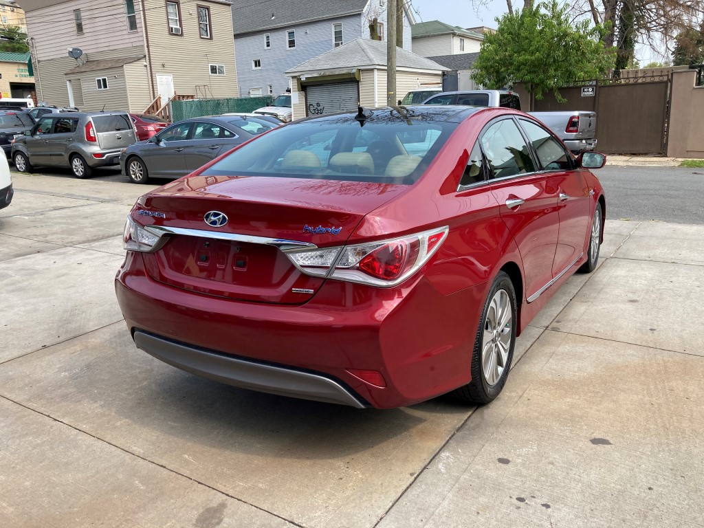 Used - Hyundai Sonata Hybrid Limited Sedan for sale in Staten Island NY