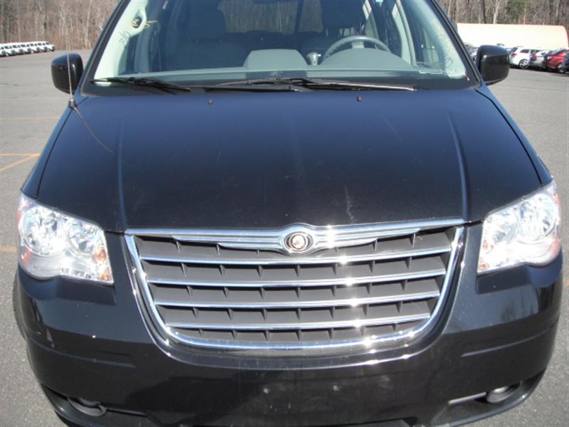 2008 Chrysler Town & Country TOURING DVD and Camera MiniVan for sale in Brooklyn, NY