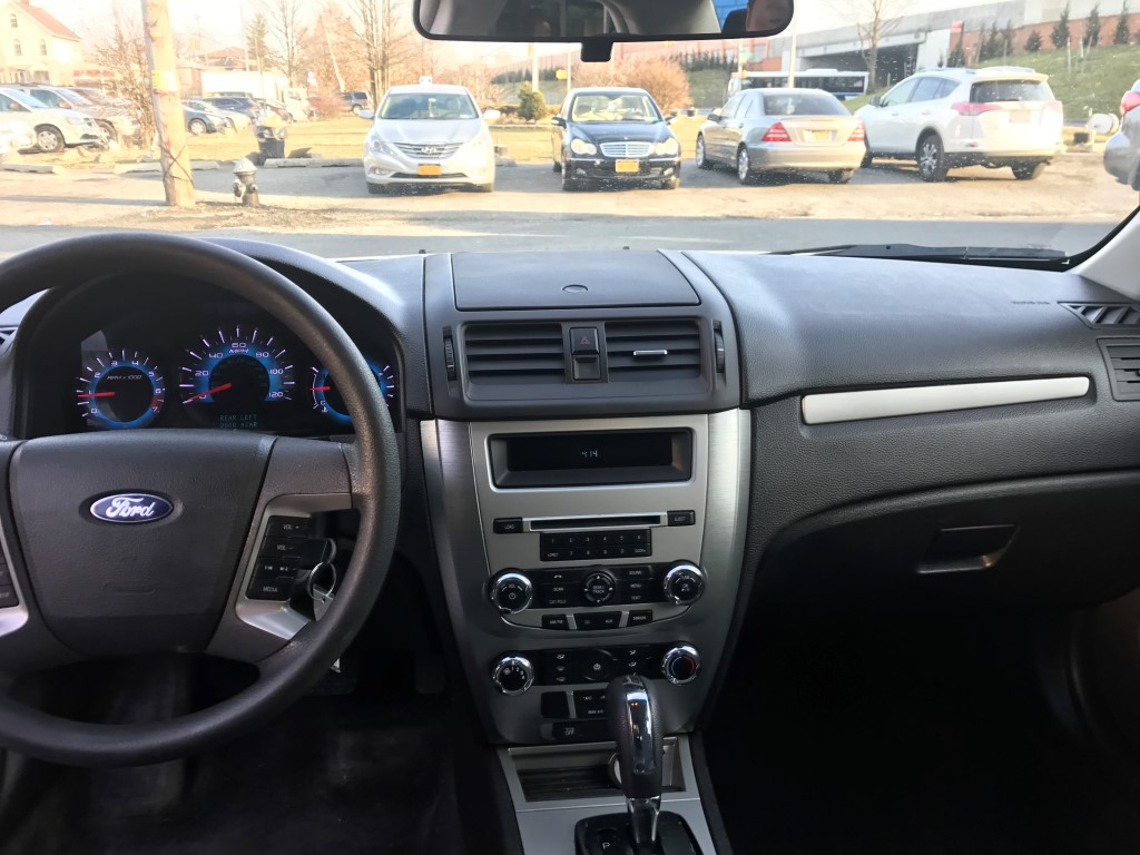 Used - Ford Fusion SE Sedan for sale in Staten Island NY