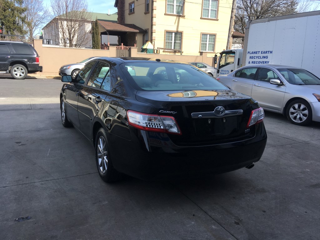 Used - Toyota Camry Hybrid Sedan for sale in Staten Island NY