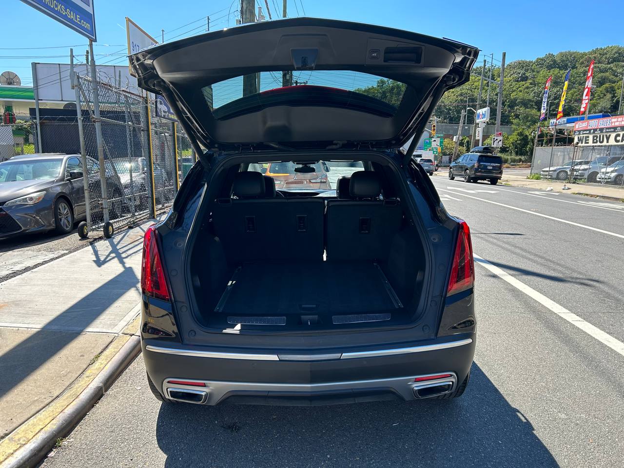 Used - Cadillac XT5 PREMIUM LUXURY SUV for sale in Staten Island NY