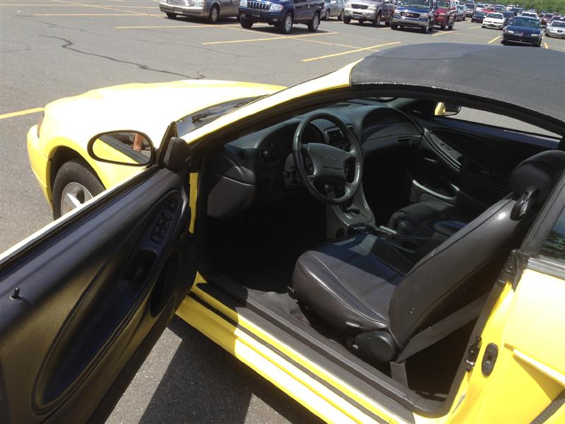 2001 Ford Mustang Convertible for sale in Brooklyn, NY