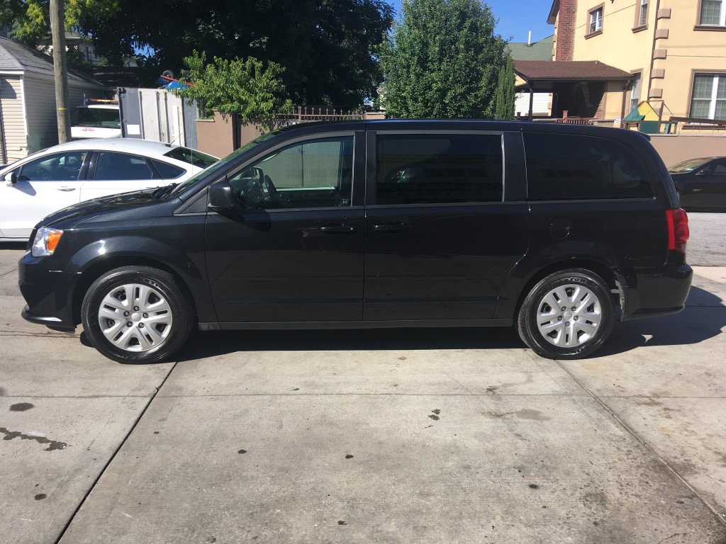 Used - Dodge Grand Caravan SE Minivan for sale in Staten Island NY