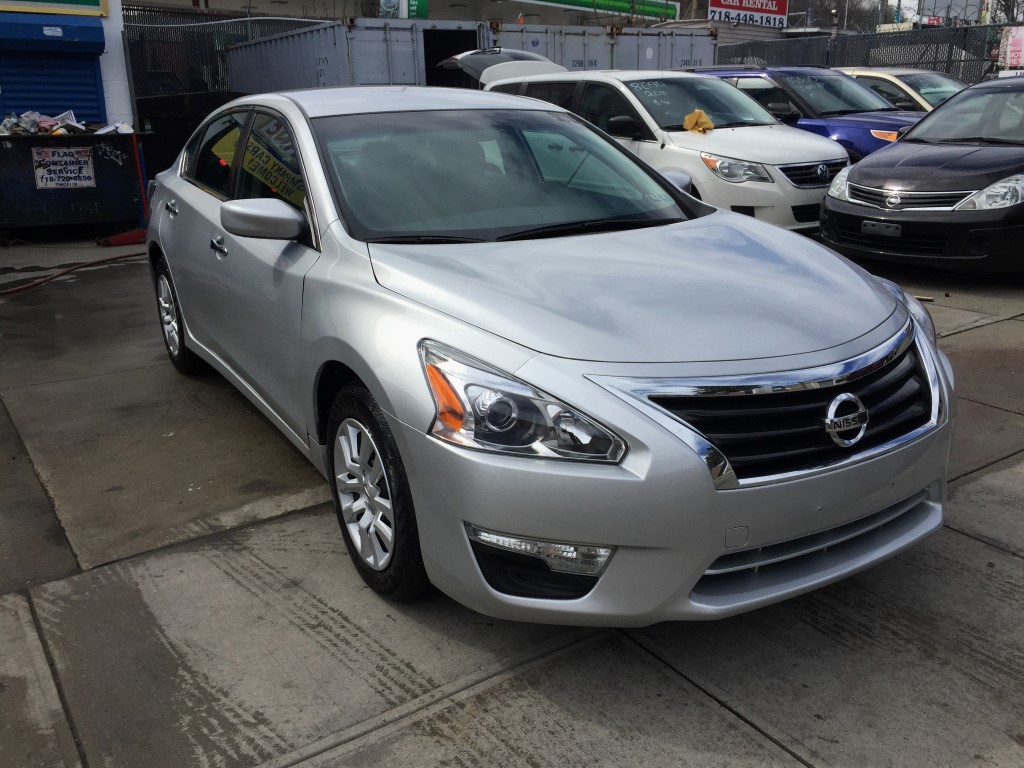 Used - Nissan Altima S Sedan for sale in Staten Island NY