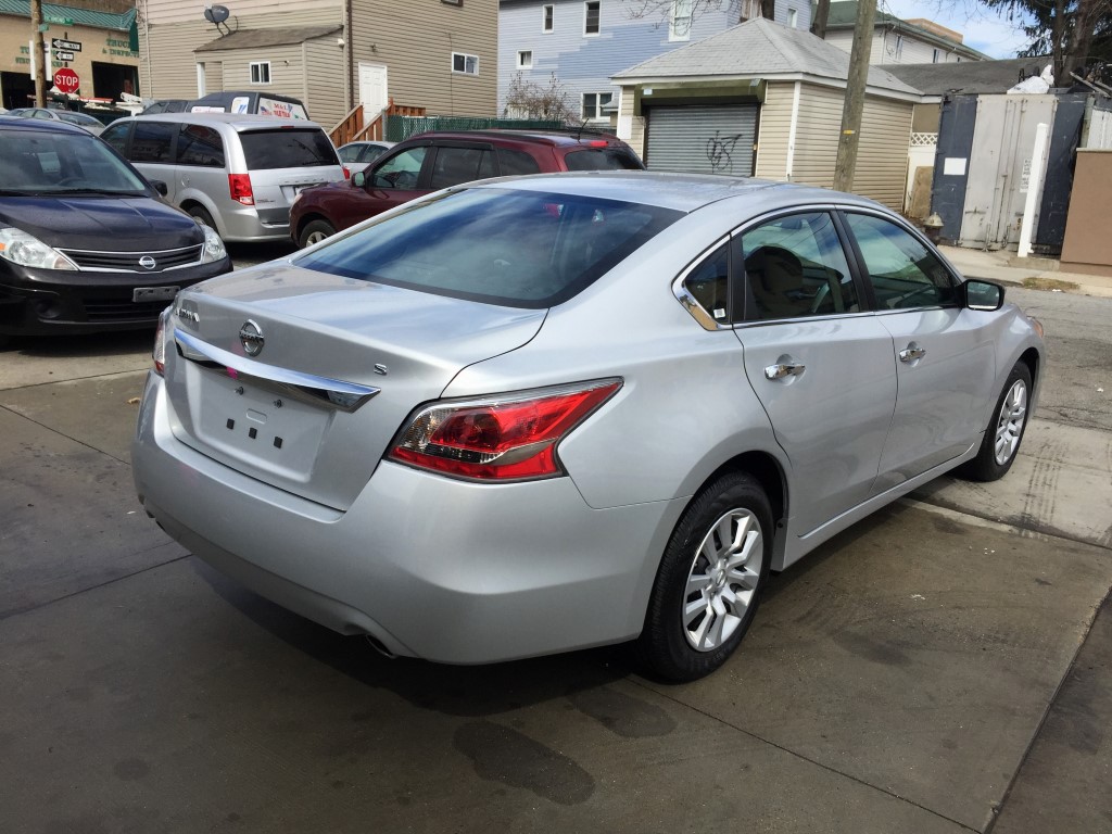 Used - Nissan Altima S Sedan for sale in Staten Island NY