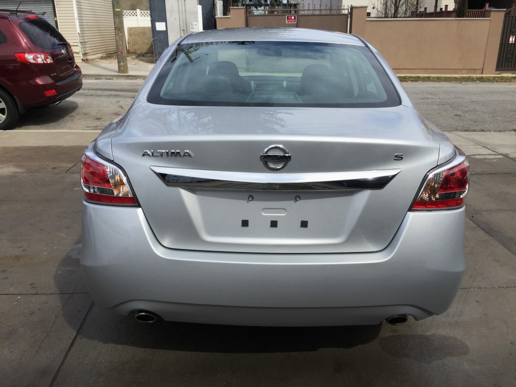 Used - Nissan Altima S Sedan for sale in Staten Island NY