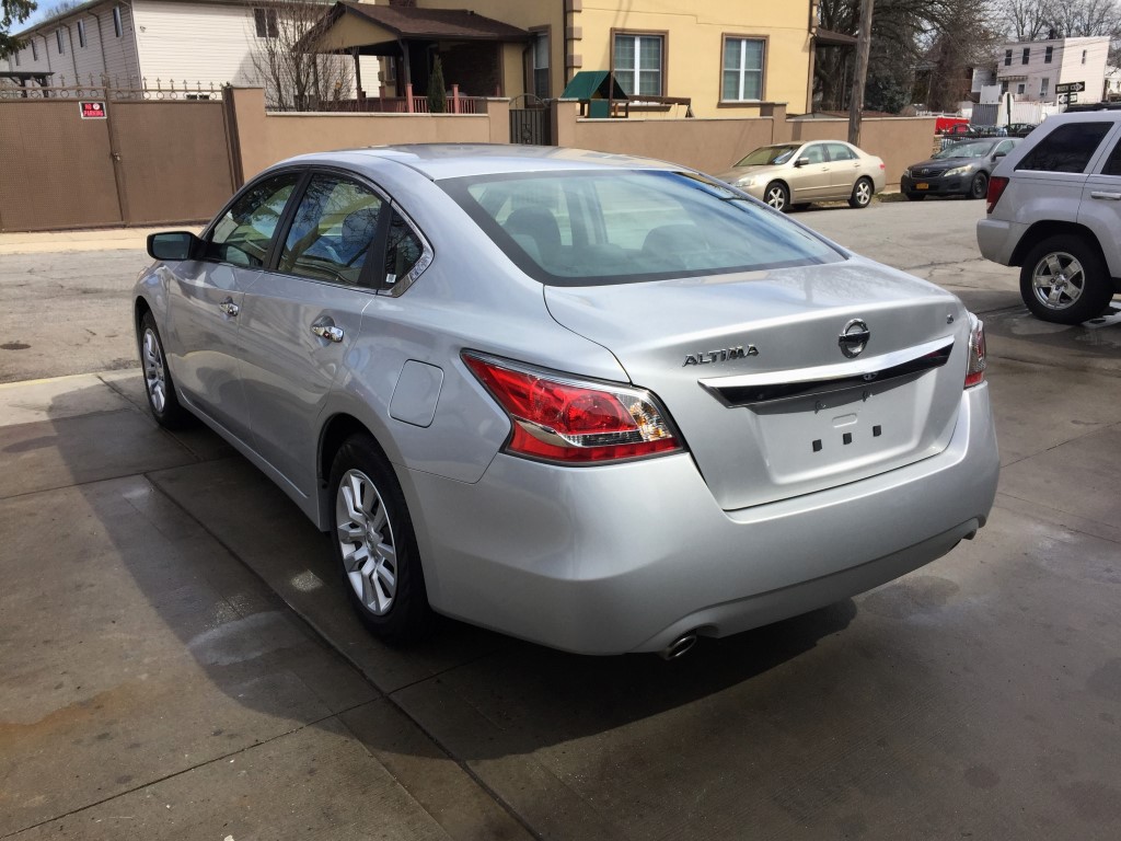 Used - Nissan Altima S Sedan for sale in Staten Island NY