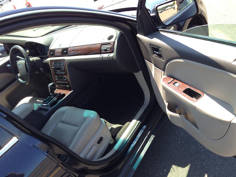 2008 Ford Taurus Sedan for sale in Brooklyn, NY