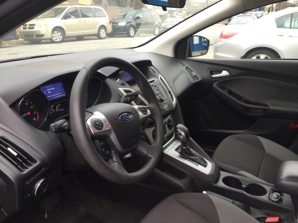 Used - Ford Focus SE Hatchback for sale in Staten Island NY