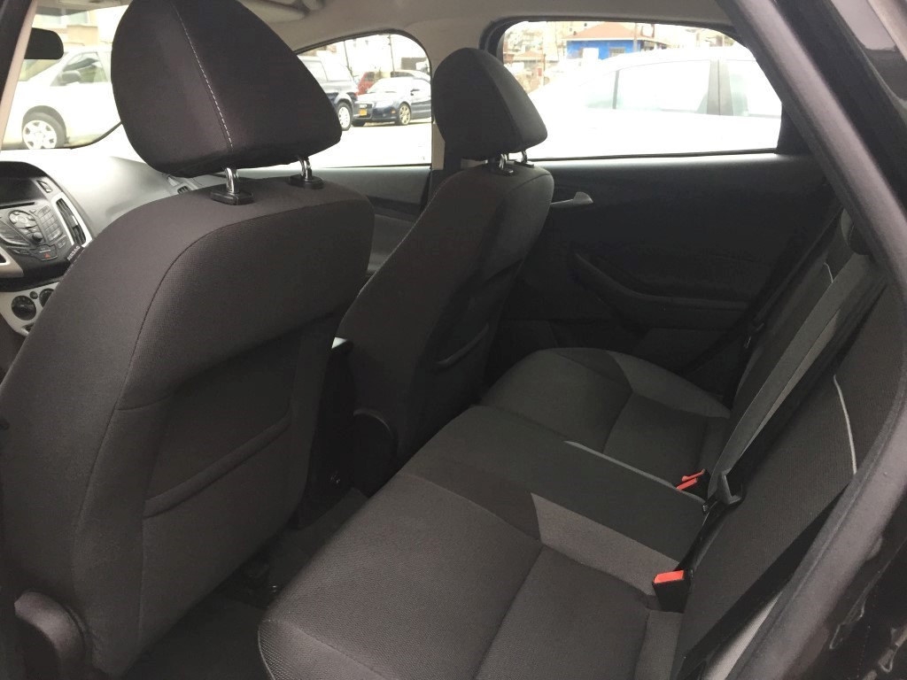 Used - Ford Focus SE Hatchback for sale in Staten Island NY