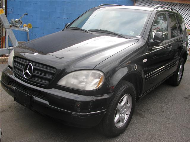 2000 Mersedes-Benz ML320 Sport Utility for sale in Brooklyn, NY