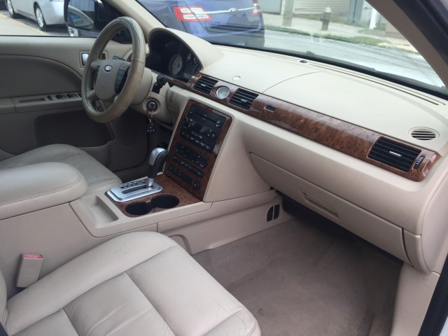 Used - Ford Five Hundred Limited Sedan for sale in Staten Island NY