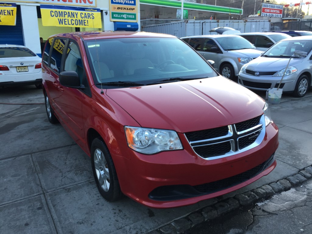 Used - Dodge Grand Caravan SE Minivan for sale in Staten Island NY