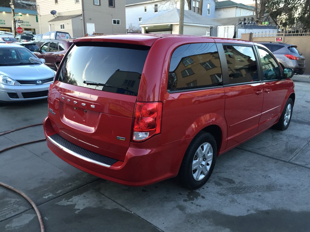 Used - Dodge Grand Caravan SE Minivan for sale in Staten Island NY