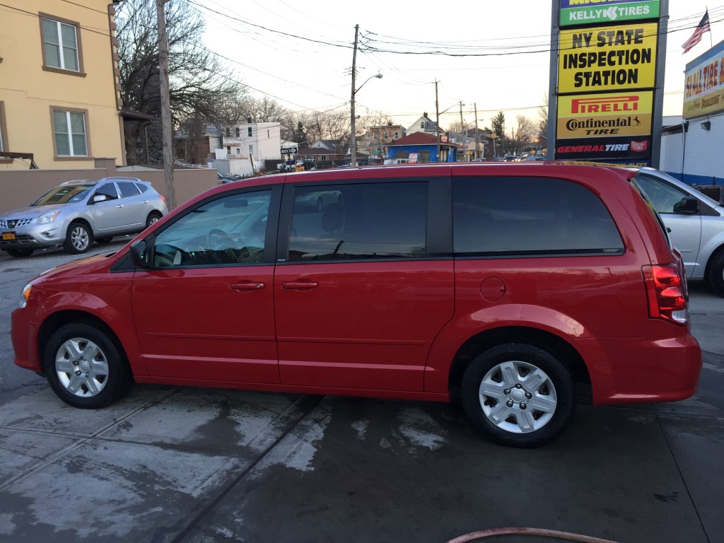 Used - Dodge Grand Caravan SE Minivan for sale in Staten Island NY