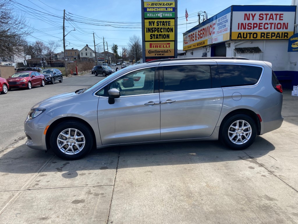 Used - Chrysler Voyager LXi Minivan for sale in Staten Island NY