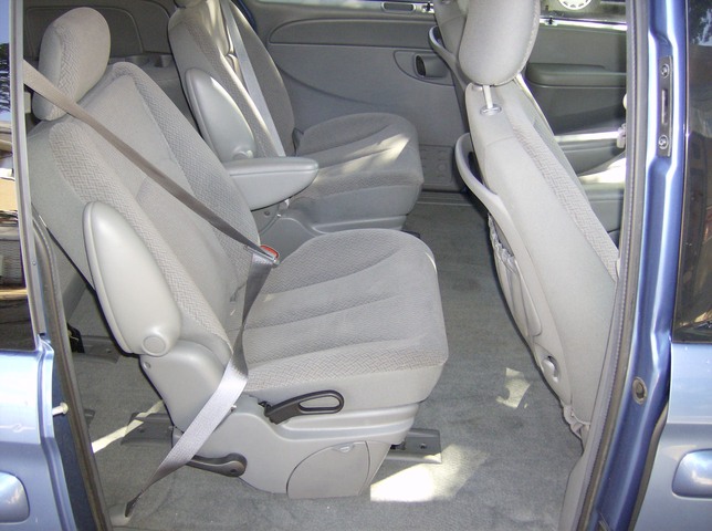 Used - Dodge Caravan SXT MiniVan for sale in Staten Island NY