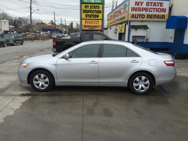 Used cars toyota camry le 2008
