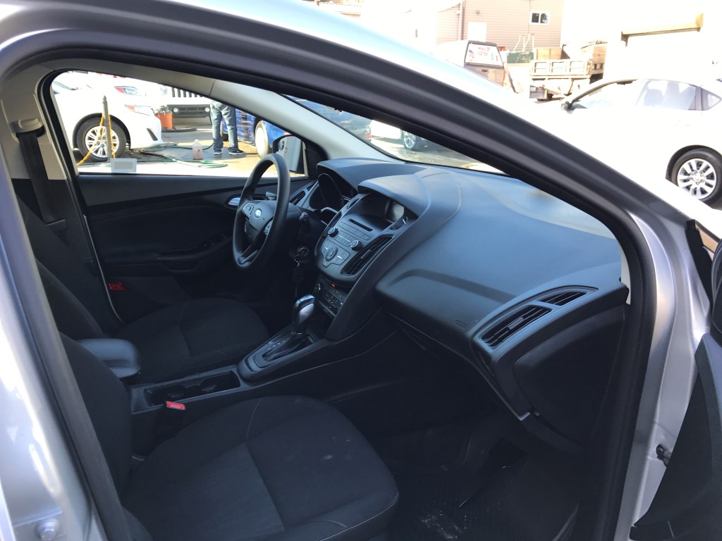 Used - Ford Focus SE Hatchback for sale in Staten Island NY