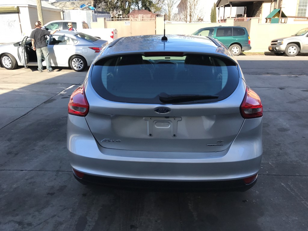 Used - Ford Focus SE Hatchback for sale in Staten Island NY