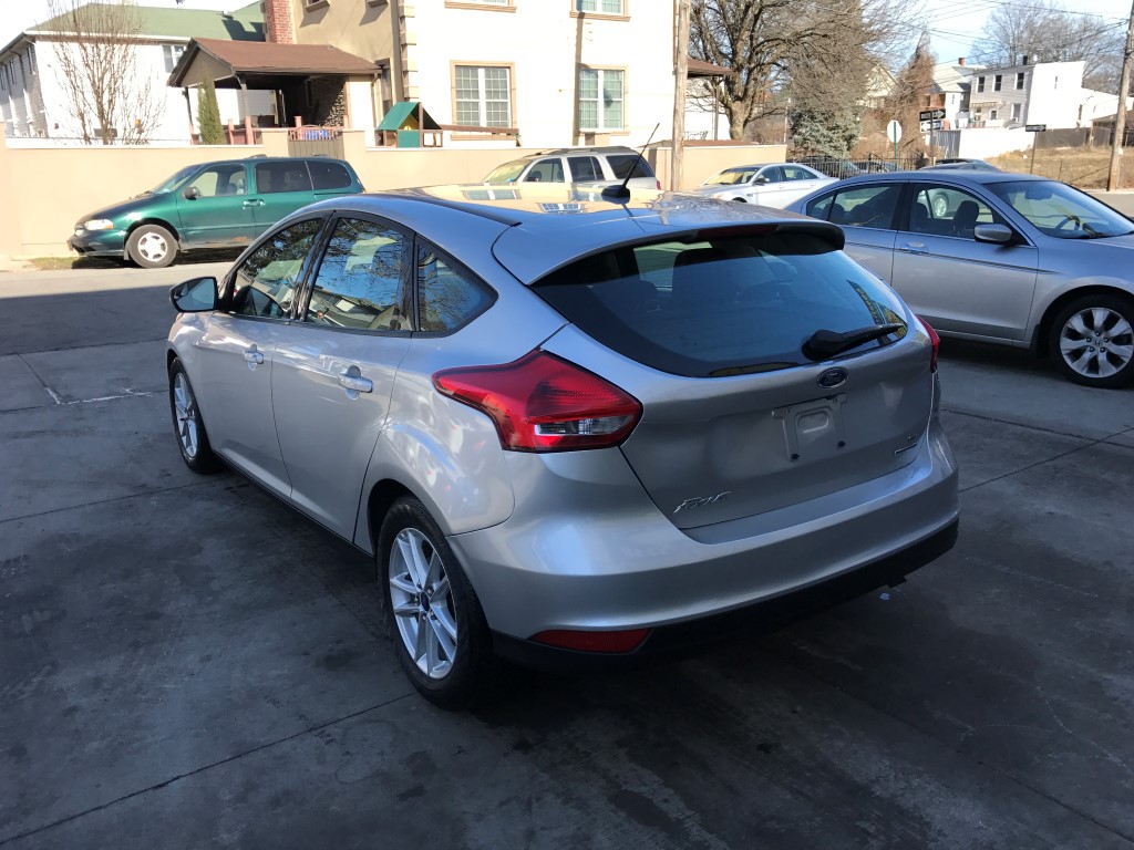 Used - Ford Focus SE Hatchback for sale in Staten Island NY