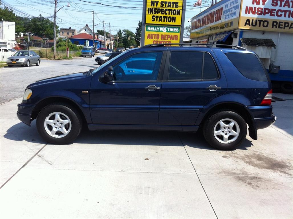 2001 Mercedes-Benz ML320 Sport Utility for sale in Brooklyn, NY