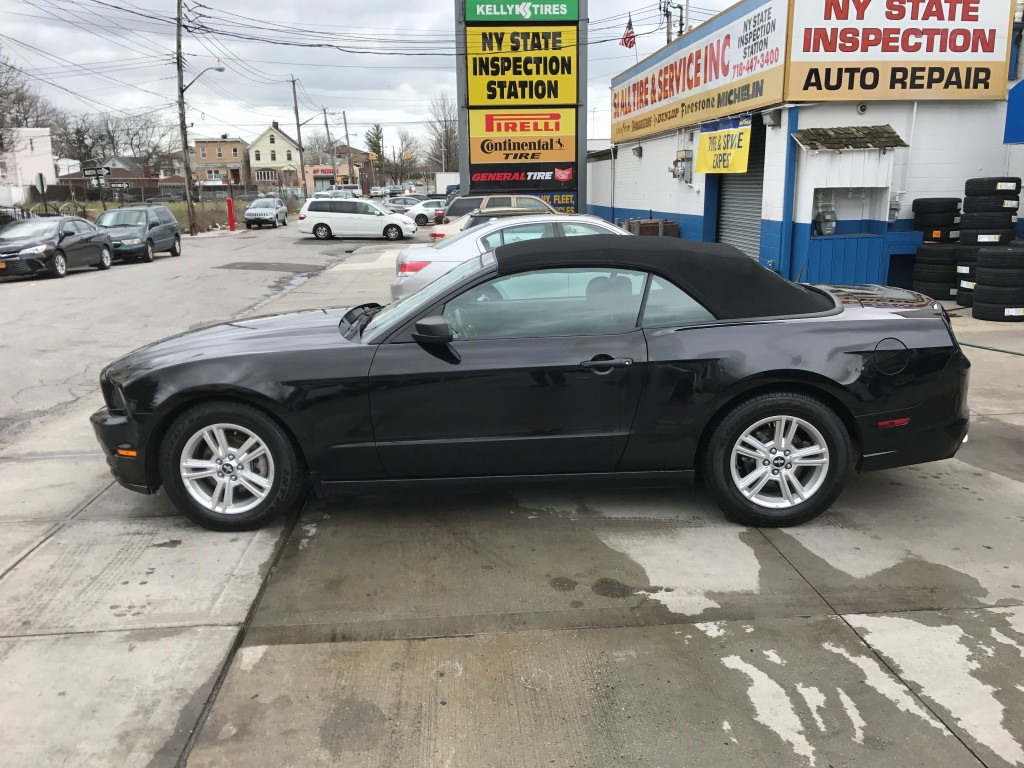 Used - Ford Mustang Convertible for sale in Staten Island NY