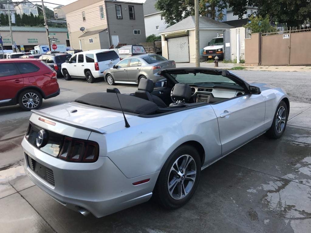 Used - Ford Mustang Convertible for sale in Staten Island NY