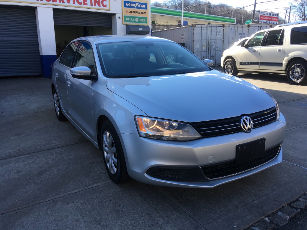 Used - Volkswagen Jetta SE Sedan for sale in Staten Island NY