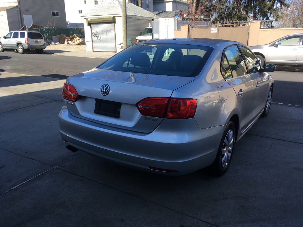 Used - Volkswagen Jetta SE Sedan for sale in Staten Island NY