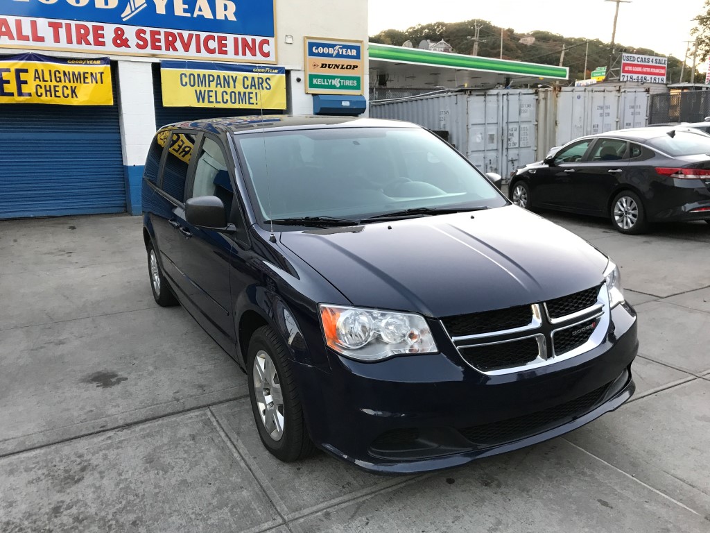 Used - Dodge Grand Caravan SXT Minivan for sale in Staten Island NY