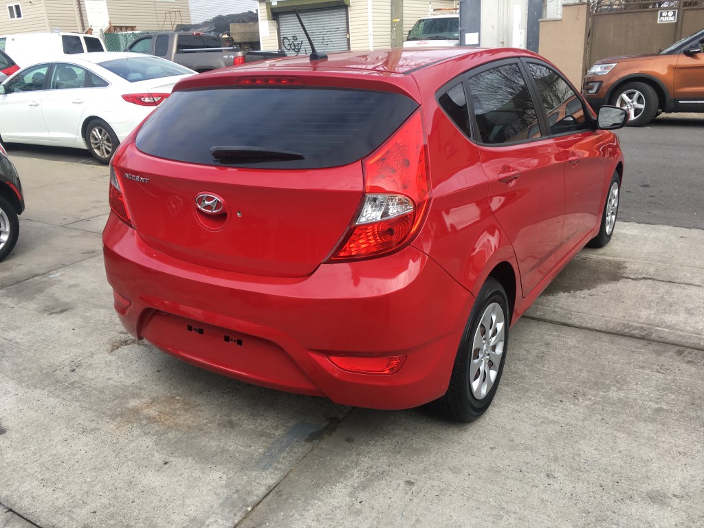 Used - Hyundai Accent SE Hatchback for sale in Staten Island NY