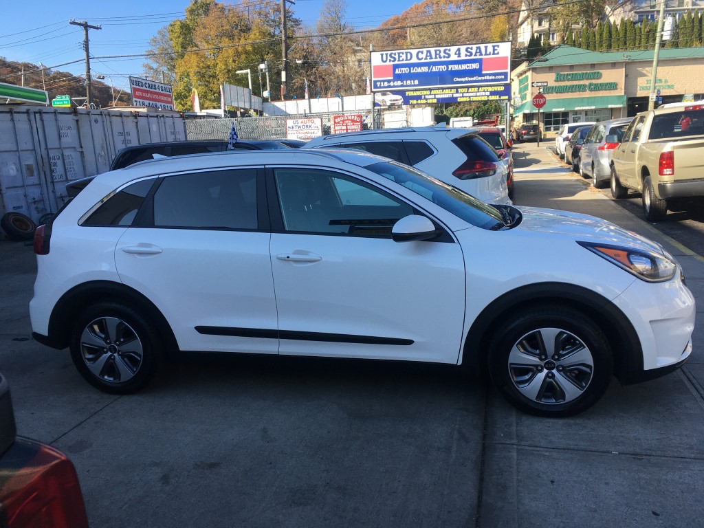 Used - Kia Niro LX Hybrid Wagon for sale in Staten Island NY