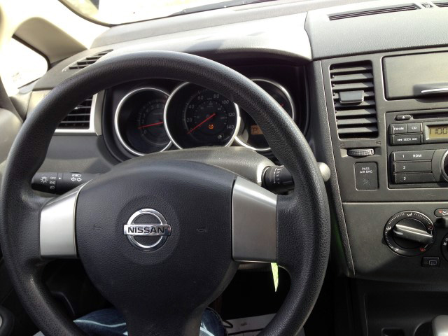 Used - Nissan Versa HATCHBACK 5-DR for sale in Staten Island NY