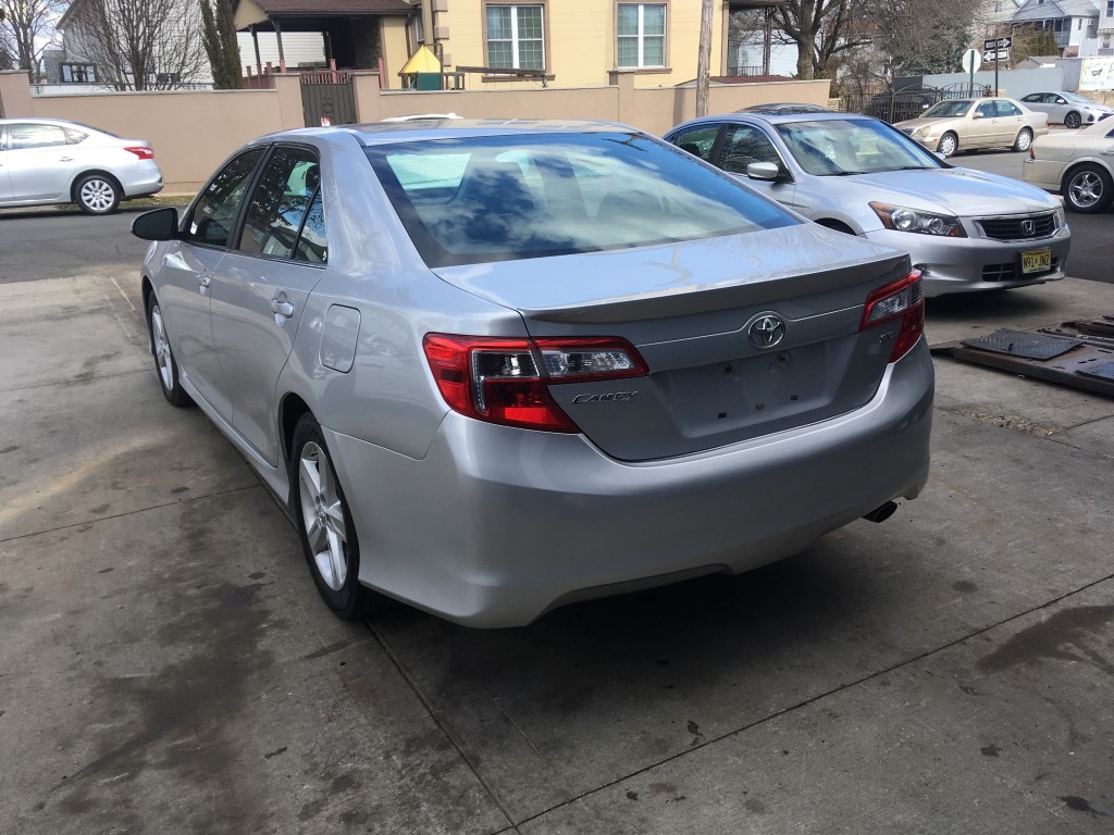 Used - Toyota Camry SE Sedan for sale in Staten Island NY