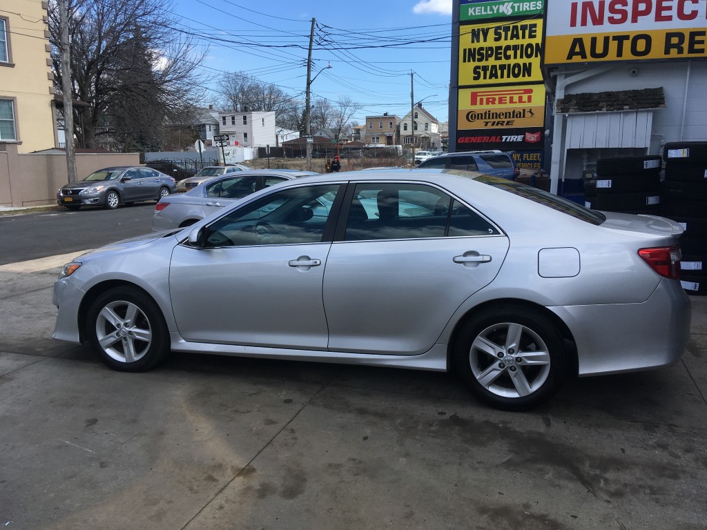 Used - Toyota Camry SE Sedan for sale in Staten Island NY