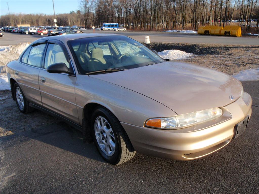 2000 Oldsmobile Intrigue Sedan for sale in Brooklyn, NY