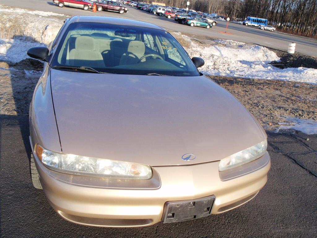 2000 Oldsmobile Intrigue Sedan for sale in Brooklyn, NY