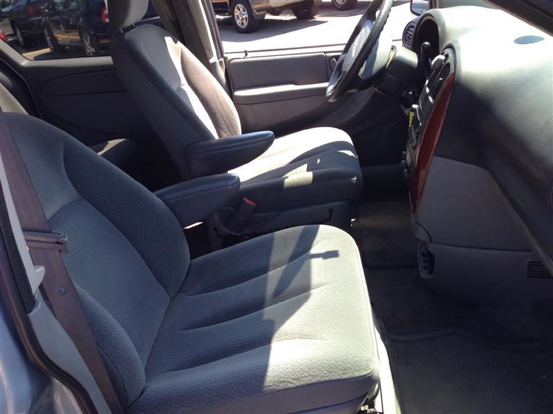 2005 Chrysler Town & Country MiniVan for sale in Brooklyn, NY