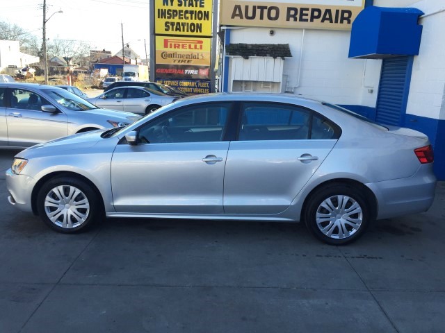 Used - Volkswagen Jetta SE Sedan for sale in Staten Island NY