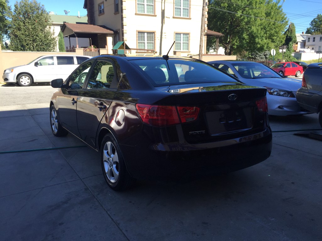 Used 2010 Kia Forte EX Sedan $4,990.00