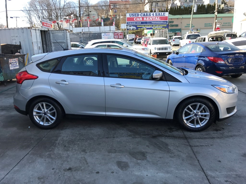 Used - Ford Focus SE Hatchback for sale in Staten Island NY