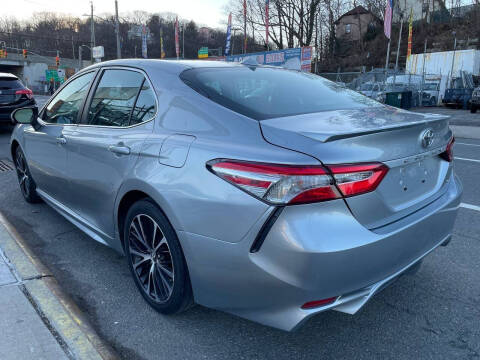 Used - Toyota Camry SE SEDAN for sale in Staten Island NY