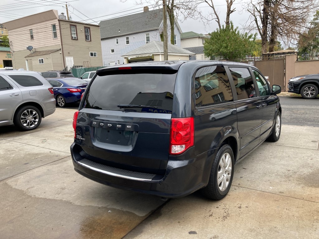 Used - Dodge Grand Caravan SE Minivan for sale in Staten Island NY