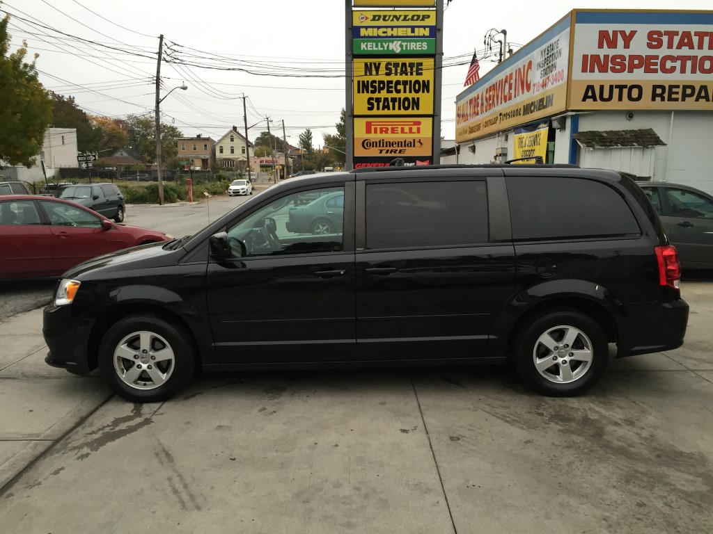 Used - Dodge Grand Caravan SXT MiniVan for sale in Staten Island NY