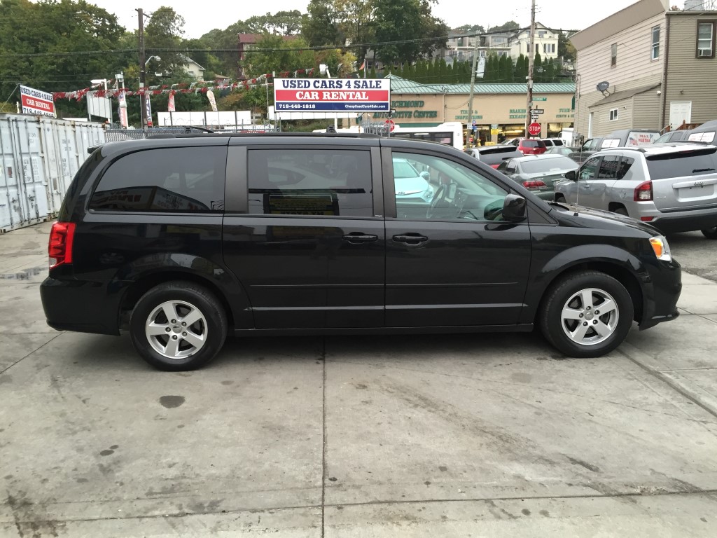 Used - Dodge Grand Caravan SXT MiniVan for sale in Staten Island NY