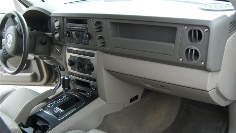 Used - Jeep Commander 4x4 Sport Utility for sale in Staten Island NY